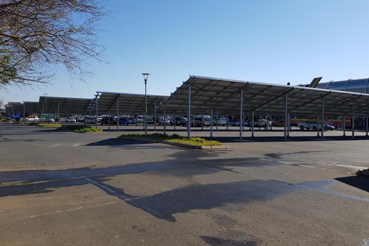 Makro Strubens Valley Solar XIGENT