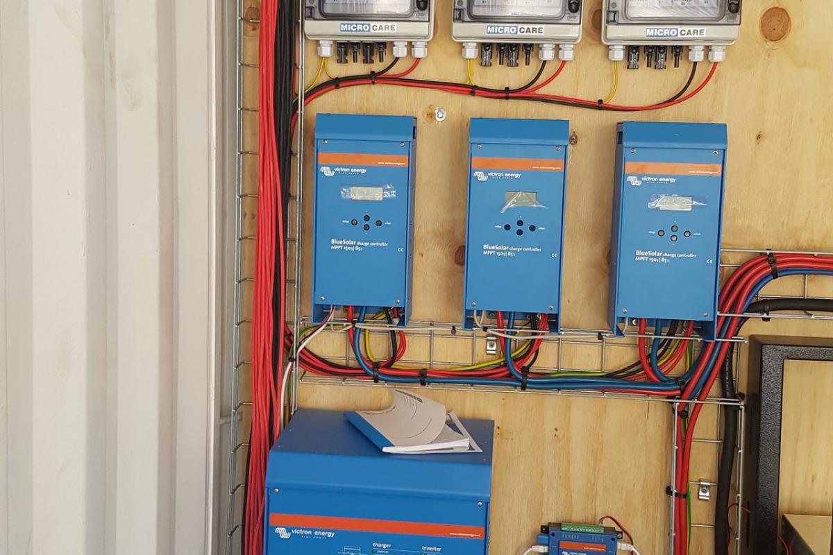 Makro Strubens Valley Solar XIGENT